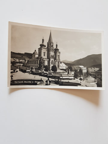 AK Mariazell mit Basilika u. Hauptplatz.
