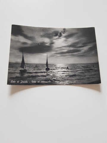 AK Lido di Jesolo. Vele al crepuscolo.
