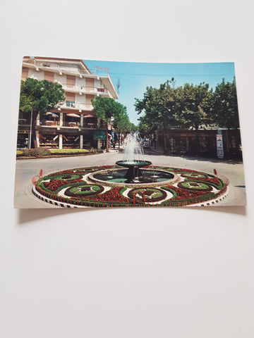 AK Lignano Sabbiadoro. Piazza della fontana.