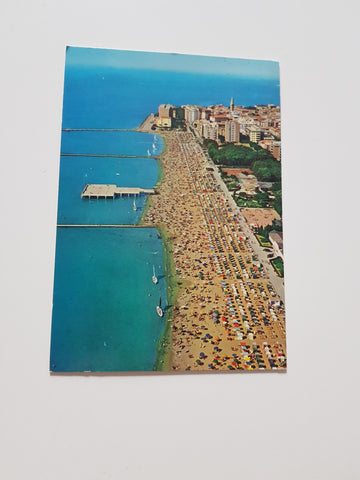 AK Grado.