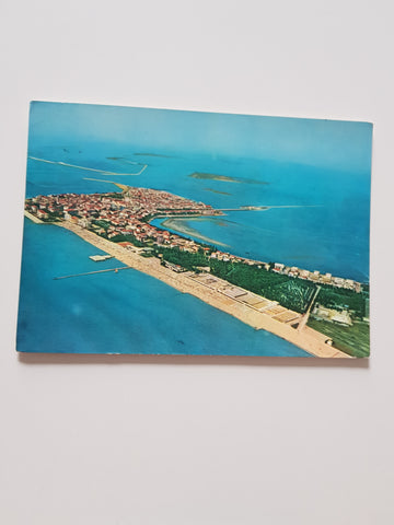 AK Grado.