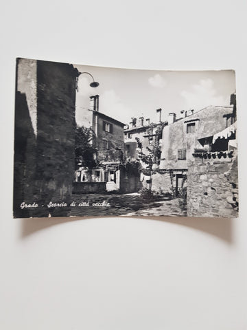 AK Grado. Scorcio di citta vecchia.