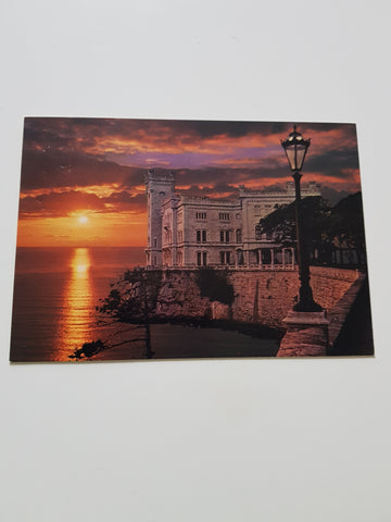 AK Trieste. Castello di Miramare.