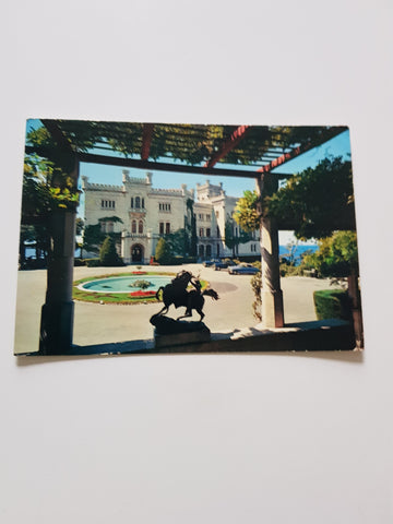 AK Trieste. Castello di Miramare.