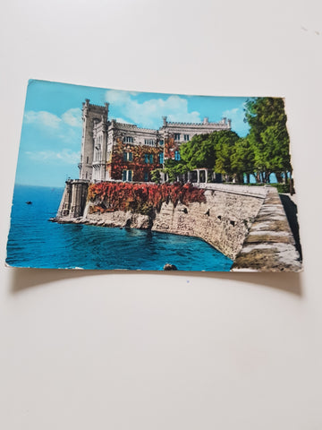 AK Trieste. Castello di Miramare.