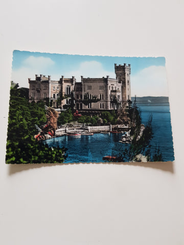 AK Trieste. Castello di Miramare.