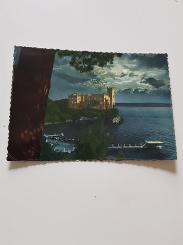 AK Trieste. Castello di Miramare.
