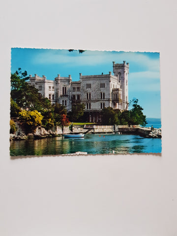 AK Trieste. Castello di Miramare.