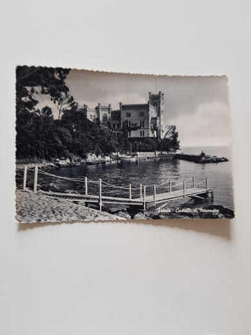 AK Trieste. Castello di Miramare.