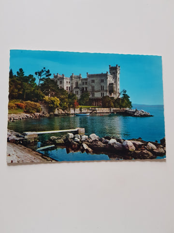 AK Trieste. Castello di Miramare.
