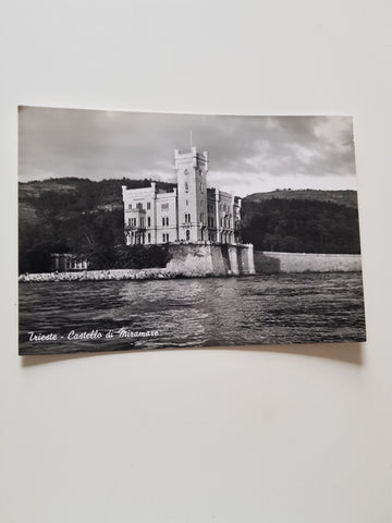 AK Trieste. Castello di Miramare.