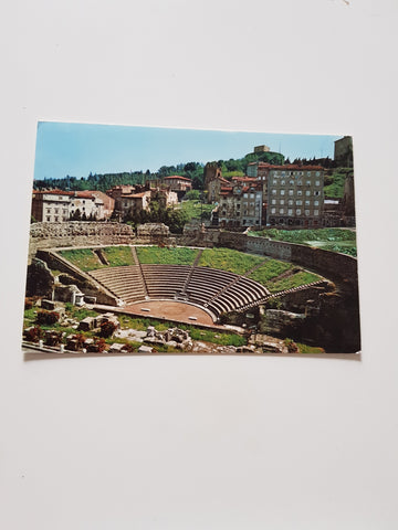 AK Trieste. Teatro Romano e Colle di San Giusto.