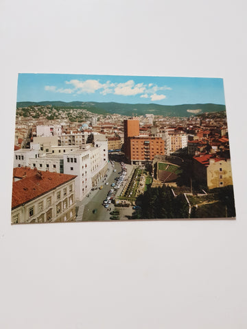 AK Trieste. Scorcio panoramico e resti Teatro Romano.