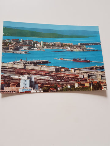 AK Trieste. Panorama.