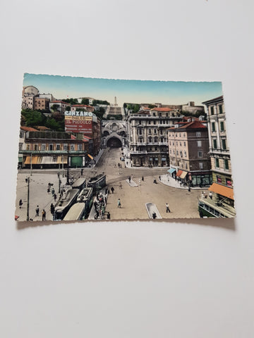 AK Trieste. Piazza Goldoni.