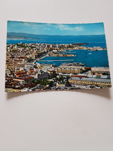 AK Trieste. Panorama.