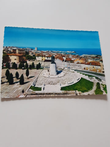 AK Trieste. Panorama dal Colle di S. Giusto.