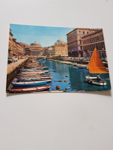 AK Trieste. Il Canale con la Chiesa di Sant'Antonio.