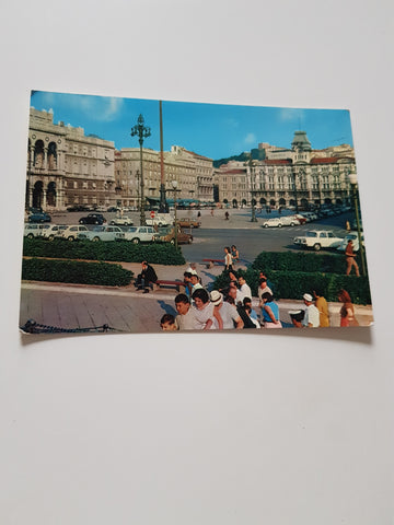 AK Trieste. Piazza Unita d'Italia.