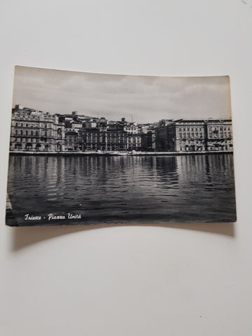 AK Trieste. Piazza Unita.