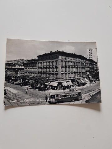 AK Trieste. Via Carducci e Via Cesare Battisti.