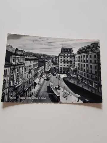 AK Trieste. Piazza della Borsa e Corso.