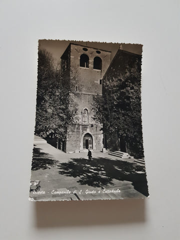 AK Trieste. Campanile di S. Giusto e Cattedrale.