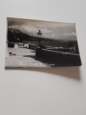 AK Trieste. Castello di Miramare.