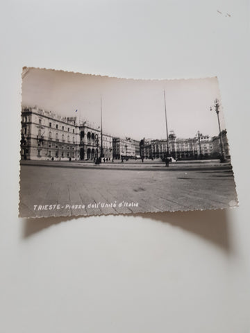 AK Trieste Piazza dell'Unita d'Italia.
