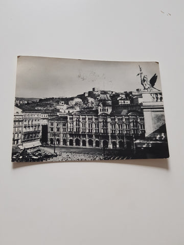 AK Trieste - Palazzo Municipale.