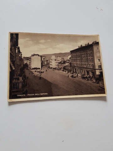 AK Trieste. Piazza Dell'Impero.