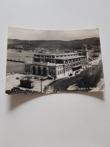 AK Trieste - Pescheria e Panorama.
