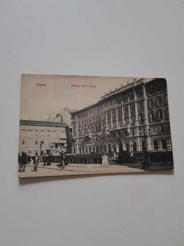 AK Trieste. Piazza della Poste.
