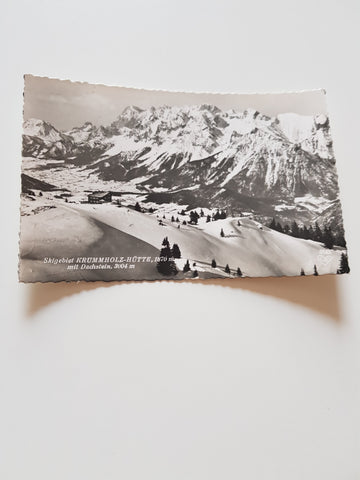AK Skigbiet Krummholz-Hütte mit Dachstein.