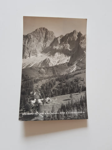 AK Austriahütte mit Dachstein.