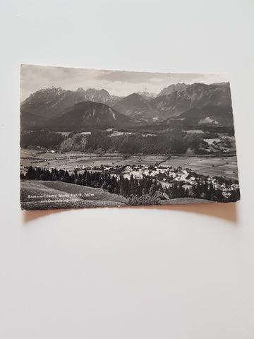 AK Markt Haus mit Dachsteingruppe.