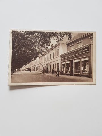 AK St. Leonhard im Lavanttal. Hauptplatz. Kleiderhaus Jost.