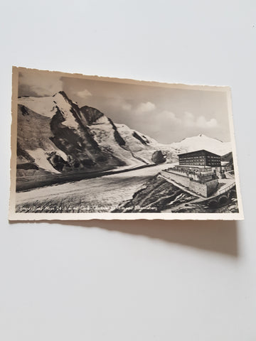 AK Franz Josef Haus mit Großglockner und Johannisberg.