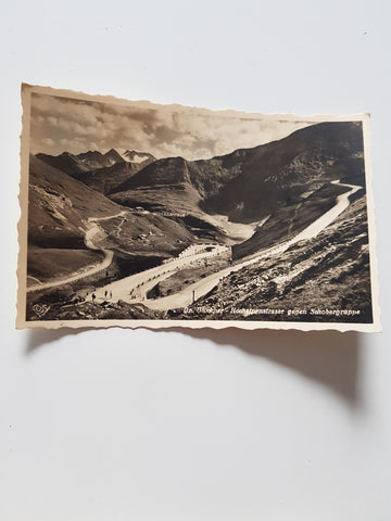 AK Großglockner Hochalpenstrasse gegen Schobergruppe.