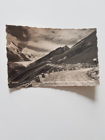 AK Grossglockner Hochalpenstrasse mit Grossglockner. (1935)