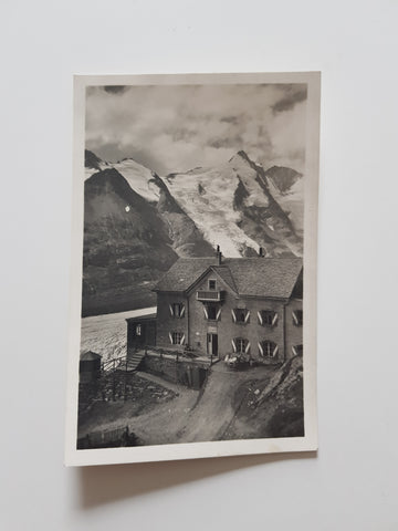 AK Franz Josefshaus gegen Großglockner.