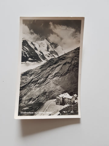 AK Glocknerhaus mit Grossglockner.