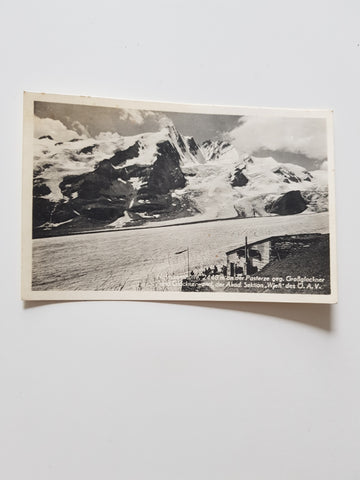 AK Hofmannshütte an der Pasterze geg. Großglockner und Glocknerwand.