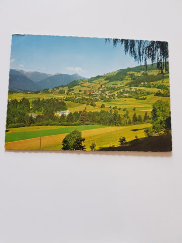 AK Lieserhofen mit Blick auf Kreuzeckgruppe.