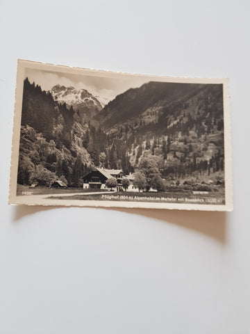 AK Pflüglhof. Alpenhotel im Maltatal mit Sonnblick.