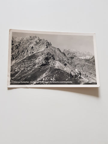 AK Lienzer Dolomiten. Zochenpaß mit Weittalspitze und Kreuzkofel.