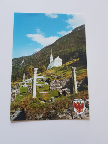 AK Lavant. Ruinen der frühchristlichen Basilika. St. Ulrichskirche.