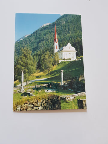 AK Lavant. Wallfahrtskirche St. Ulrich mit Resten einer frühchristlichen Bischofskirche.