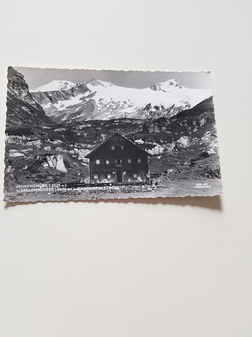 AK Johannishütte m. Grossvenediger u. Rainerhorn.