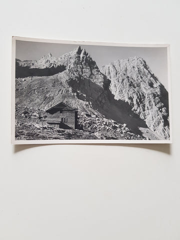AK Karlsbaderhütte mit Teplitzerspitze u. Simonskopf. Lienzer Dolomiten.